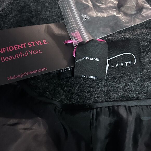 Midnight Velvet Quilted Mixed Media Gray Black Leopard Thigh Length Jacket - Picture 14 of 15